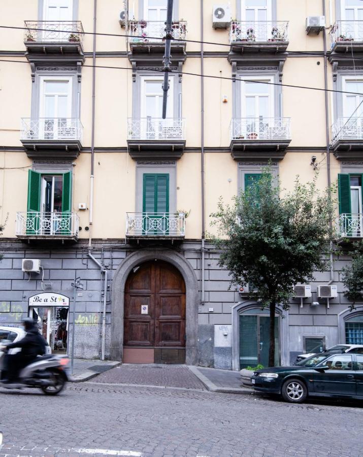 Museum Luxury Suites Napels Buitenkant foto