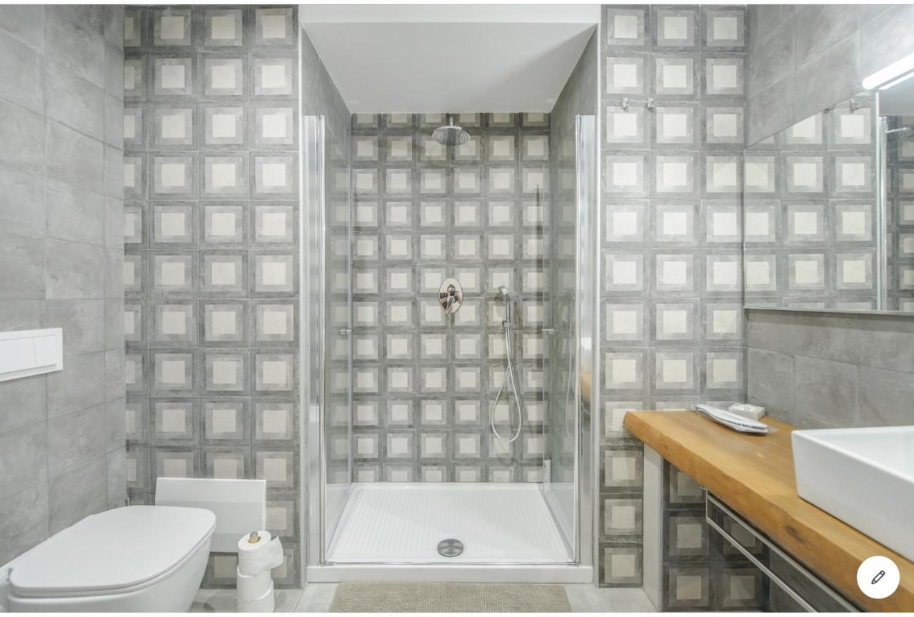 Museum Luxury Suites Napels Buitenkant foto