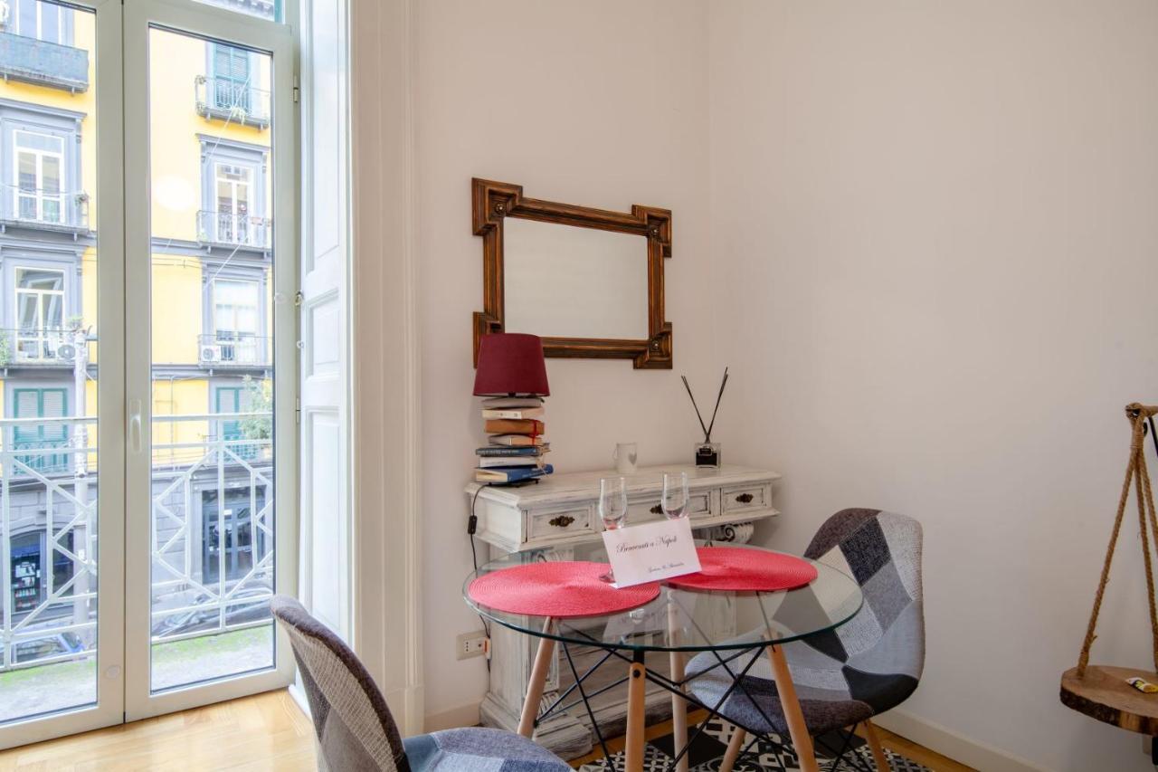 Museum Luxury Suites Napels Buitenkant foto