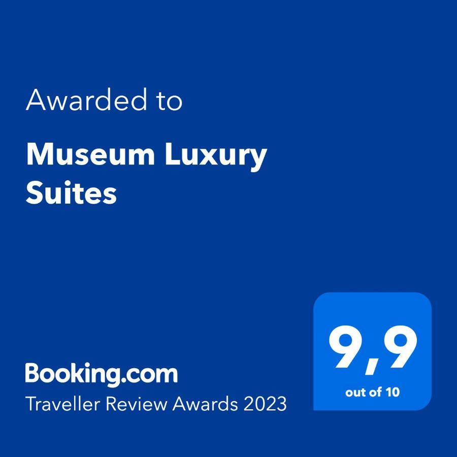 Museum Luxury Suites Napels Buitenkant foto